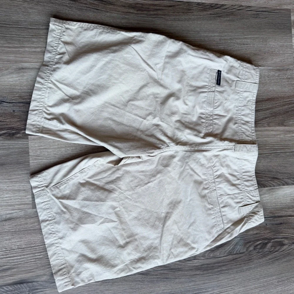Columbia Mens Tan‎ Ripstop Cargo Shorts Cotton Khaki 30W 11L Outdoor Hiking